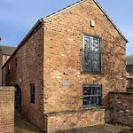 The Old Mill - Centre