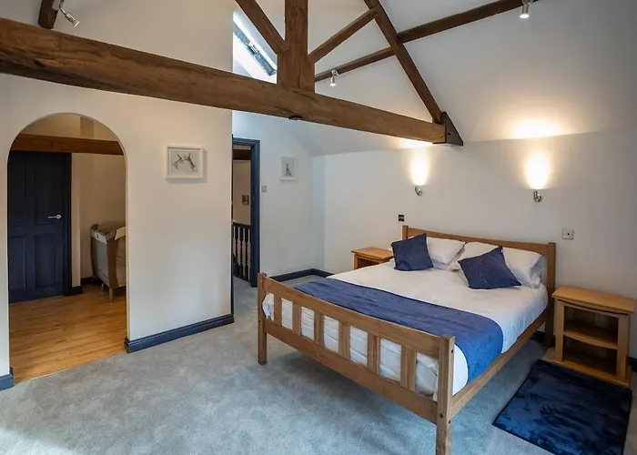 The Old Mill - Centre