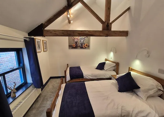 The Old Mill - Centre Holiday home *