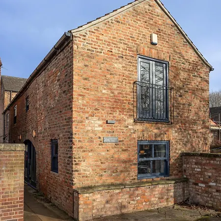 The Old Mill - Centre